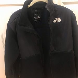 The North Face Denali Boys XL jacket
